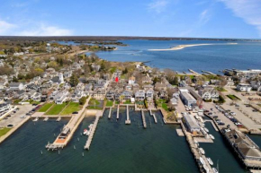 Cozy Retreat In Historic Stonington Borough